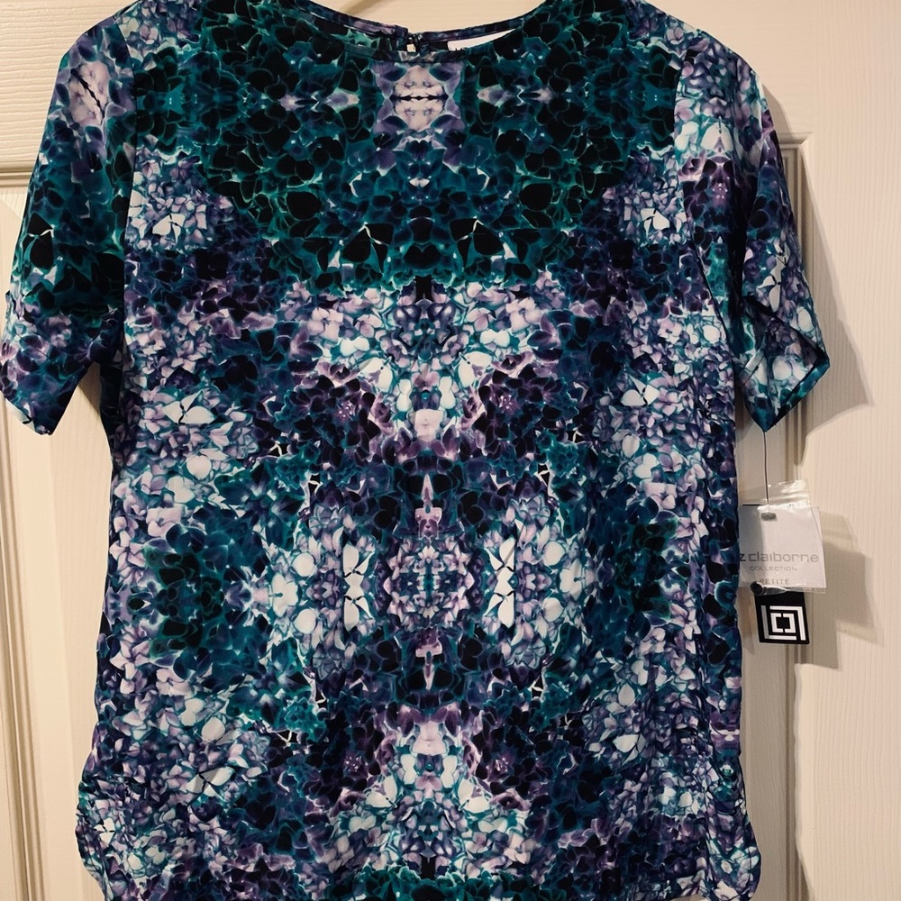 Liz Claiborne Petites Deep Lavender Multicolor top, Size Small Petite NWT